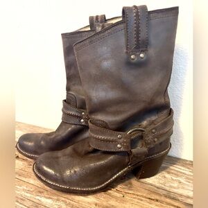 Frye 7.5 mid calf boots, brown